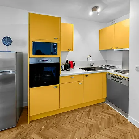 Apartment Style Et Tranquillite Au Kremlin-bicetre *