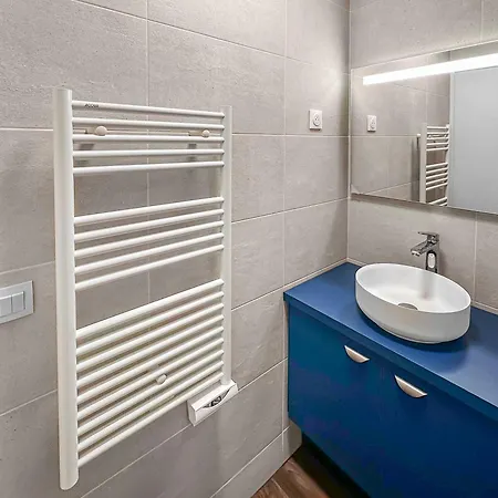 Style Et Tranquillite Au Kremlin-bicetre Apartment *